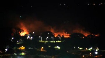 Dracena: Inc�ndio atinge vegeta��o �s margens da Rodovia Comandante Jo�o Ribeiro de Barros