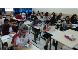 Etec de Osvaldo Cruz abre inscri��es para processos seletivos de Auxiliar de Docente nas �reas de Inform�tica e Sa�de