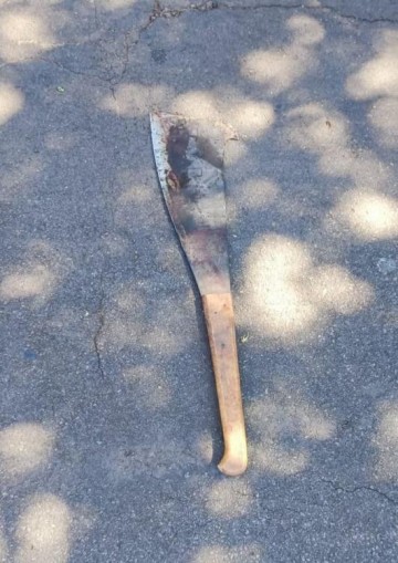 Homem � encontrado com as pernas decepadas por fac�o em terreno baldio, em Adamantina