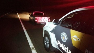 Fiscaliza��o apreende 12 mil ma�os de cigarros contrabandeados do Paraguai