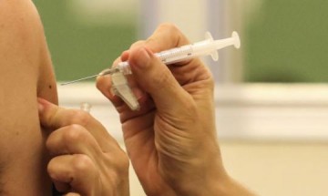 Brasil j aplicou 12 milhes de doses de vacinas contra a Covid-19 em abril