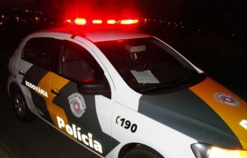 Motociclista morre ao ser atingido por carro na Rodovia Prefeito Homero Severo Lins, em Jo�o Ramalho