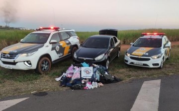 Quatro mulheres s�o presas em rodovia de Clementina suspeitas de furtar lojas de shopping