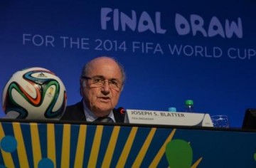 Segundo presidente da FIFA, Arena Corinthians ser entregue em abril