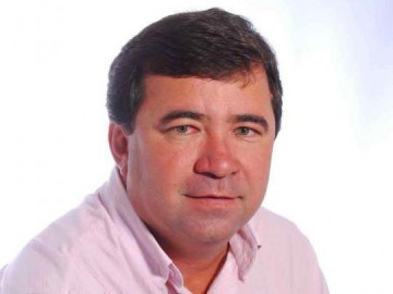 Estradas rurais de Salmour�o recebem reforma