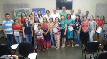 Aceoc entrega pr�mios da primeira etapa de sua promo��o anual