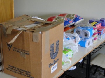 PM encaminha donativos a v�timas do RJ