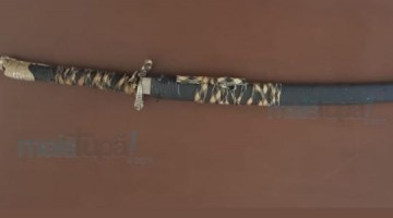Pol�cia Militar prende homem que amea�ava esposa com espada samurai em Tup�
