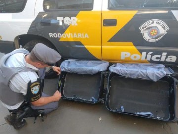 Presidente Epit�cio: pol�cia localiza coca�na escondida nas estruturas de malas e prende mo�a de 19 anos