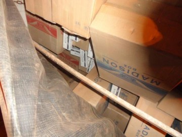 Pol�cia Rodovi�ria apreende 1,65 milh�o de ma�os de cigarros contrabandeados