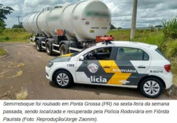 Roubado no Paran�, semirreboque � encontrado em Fl�rida Paulista