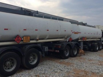 Caminhoneiro registra roubo de carga de 45 mil litros de etanol na SP-425, em Martin�polis