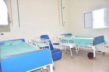 Santa Casa de Osvaldo Cruz inaugura a Maternidade e Pediatria "C�lia Ver�nica Zacarelli Cunha"