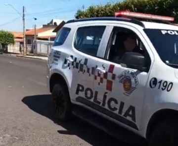 V�DEO: Opera��o Impacto da PM prende um traficante em Osvaldo Cruz