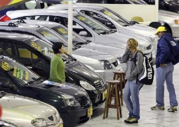 Valor para carros usados em 2011 deve ser 7% mais barato