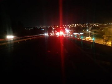 Mulher morre atropelada em trecho urbano de rodovia em Mar�lia