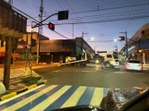 VDEO: Motorista perde o controle e bate em poste no principal cruzamento de Osvaldo Cruz