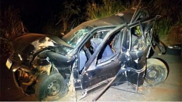 Tupi Paulista: sequ�ncia de batidas deixa uma v�tima fatal e quatro pessoas feridas na SP-563