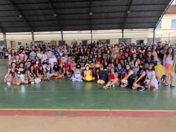 ETEC Amin Jundi promove trote solid�rio no �ltimo dia 15