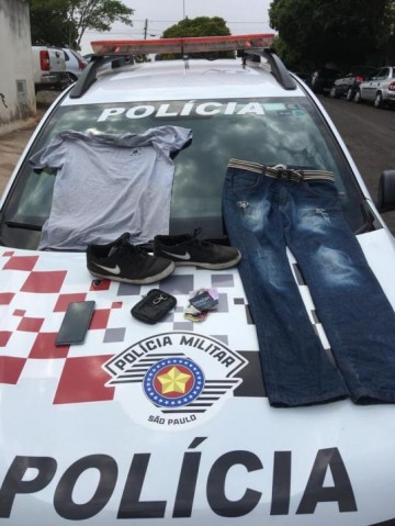 Assaltante � preso em flagrante ap�s furto contra dois idosos em Osvaldo Cruz