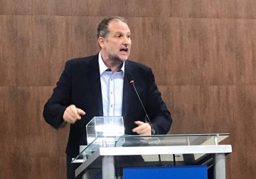 Homero Massarente � o novo presidente da C�mara Municipal