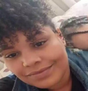 Mulher � presa, ap�s confessar ter matado a pr�pria m�e e a filha em Minas Gerais