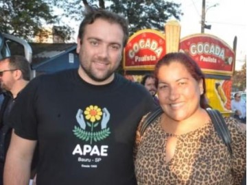 Sinal de celular aponta presidente da Apae no local onde carro usado por funcion�ria desaparecida foi encontrado, diz pol�cia