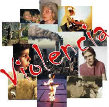 Assalto a posto: bandidos levam R$ 2 mil e Hilux