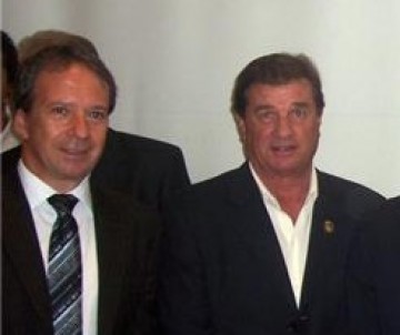 Prefeitura assina R$ 10 milh�es em obras