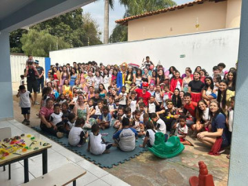 Projeto da Etec Amim Jundi: alunos visitam creches do munic�pio