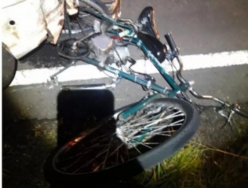 Mulher morre ap�s ser atropelada por carro em estrada vicinal, em Presidente Epit�cio