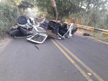 Grave acidente deixa dois feridos na vicinal da Lagoa Azul
