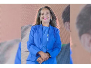 Prefeita de Dracena quebra tr�s costelas ap�s queda em casa