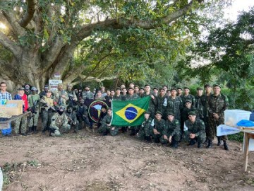 Tiro de Guerra de Osvaldo Cruz participa de simula��o com a equipe de airsoft Black Eagle