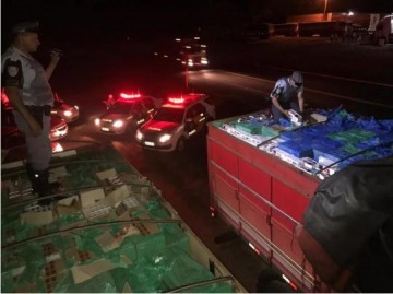 Pol�cia apreende cerca de 1 milh�o de ma�os de cigarros contrabandeados em Sant�polis do Aguape�