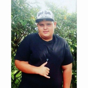 Jovem de 14 anos morre ap�s ter convuls�o dentro de piscina em ch�cara na �rea rural de Tup�