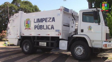 Caminh�o da Prefeitura quebra e adia para o feriado a coleta de lixo em v�rios bairros