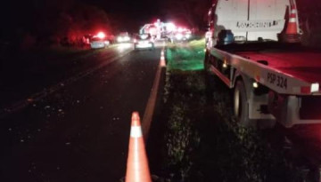 Jovem de 21 anos morre ap�s batida entre carro e caminhonete em rodovia de Ouro Verde