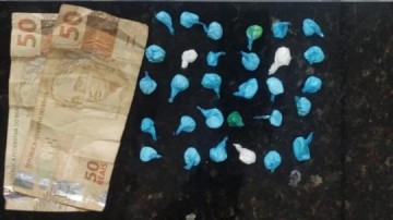 Em Adamantina, dupla  flagrada pela Fora Ttica da PM com 31 pores de cocana