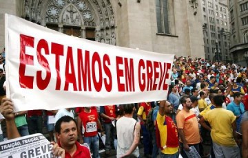 Funcion�rios da Justi�a do Trabalho est�o em greve