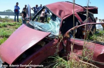 Motorista do MS morre em acidente envolvendo caminh�o de Bastos