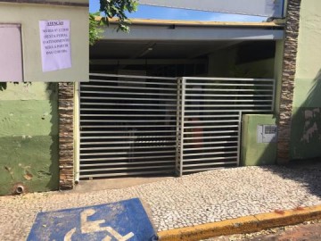 M�e leva crian�a ao Centro de Sa�de de Parapu� e encontra unidade fechada at� meio-dia