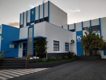 Sabesp de Osvaldo Cruz recebe doa��es para v�timas do Litoral Norte de SP