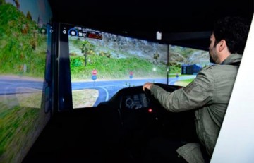 V�DEO: Sest Senat inaugura simulador de dire��o para motoristas em OC