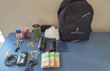 Homem acha mochila com R$ 15 mil em dinheiro, leva-a para casa e acaba interceptado pela Pol�cia Militar em Osvaldo Cruz