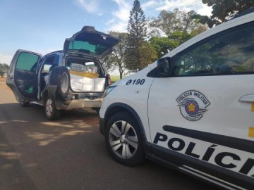 Opera��o apreende 5 mil �culos do Paraguai sem nota fiscal em Adamantina