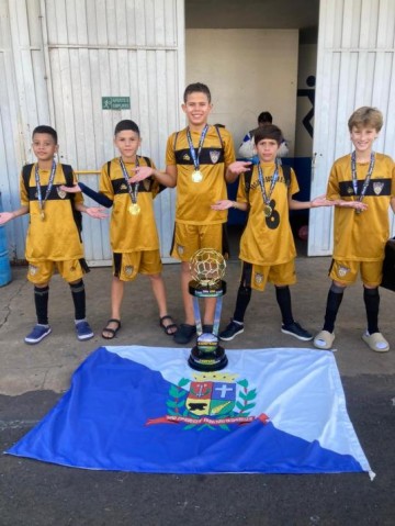 Atletas de Osvaldo Cruz s�o Campe�es da Copa AMNAP Jud� Sub-11