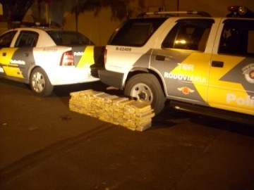 PR apreende 114 kg de maconha e prende dois traficantes em Parapu�
