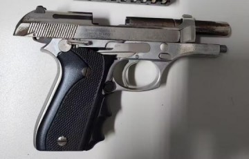 Homem � abordado pela PM em bar e acaba preso por porte ilegal de arma de fogo, em Presidente Prudente