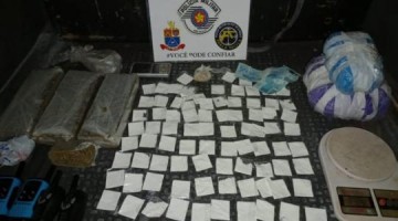 For�a T�tica apreende quase 5kg de maconha, o equivalente a 84 por��es de coca�na na Vila Esperan�a